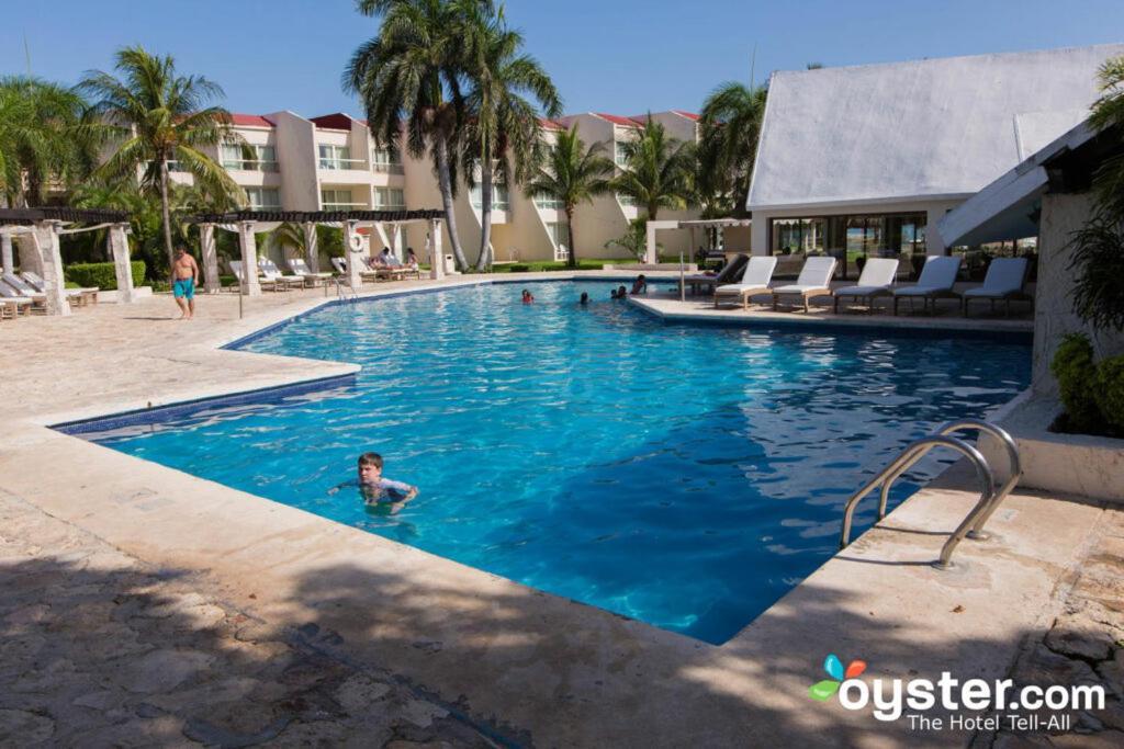 Ocean Spa Hotel Cancún Exterior foto